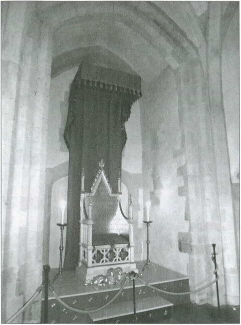 Иллюстрация к книге — Ричард III и его время. Роковой король эпохи Войн Роз [i_026.jpg]