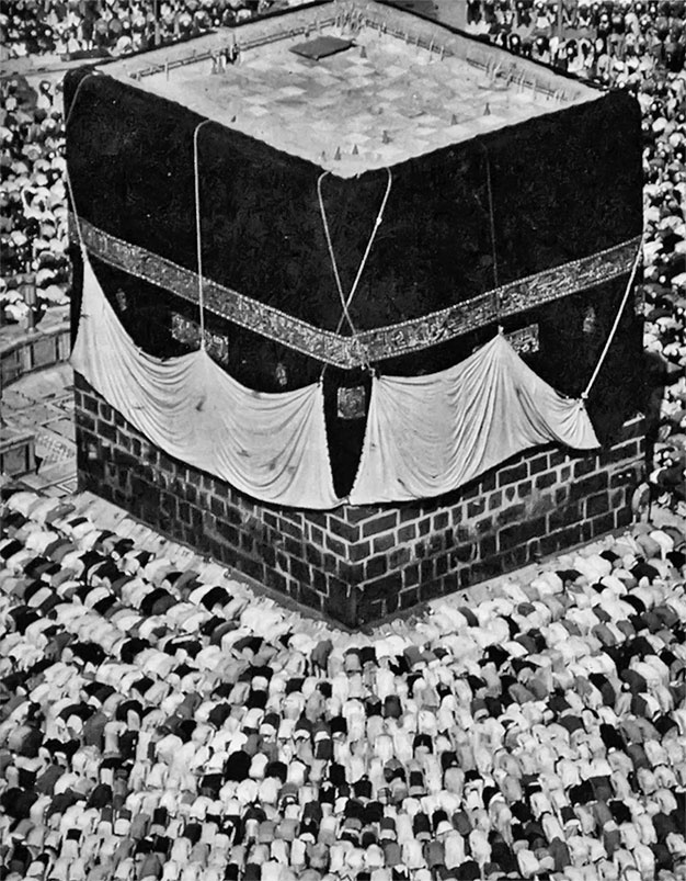 Иллюстрация к книге — Чудо света на Руси под Казанью. Как было на самом деле [i_002.jpg]