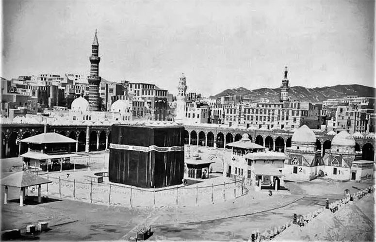 Иллюстрация к книге — Чудо света на Руси под Казанью. Как было на самом деле [i_003.jpg]