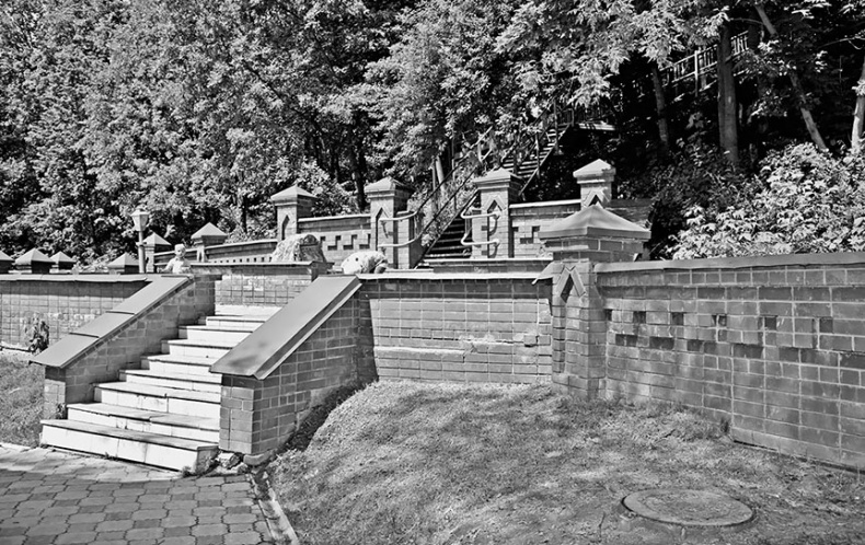 Иллюстрация к книге — Чудо света на Руси под Казанью. Как было на самом деле [i_157.jpg]