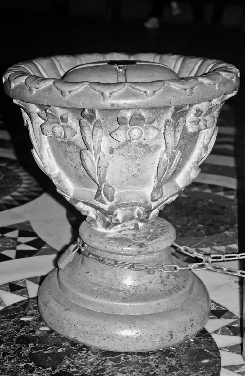 Иллюстрация к книге — Чудо света на Руси под Казанью. Как было на самом деле [i_216.jpg]