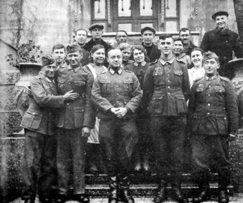 Иллюстрация к книге — НКВД и СМЕРШ против Абвера и РСХА [i_035.jpg]