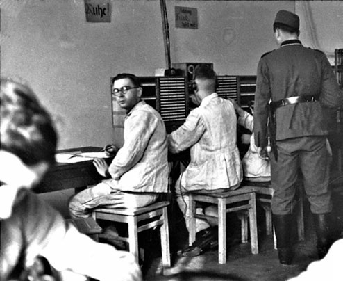 Иллюстрация к книге — НКВД и СМЕРШ против Абвера и РСХА [i_043.jpg]