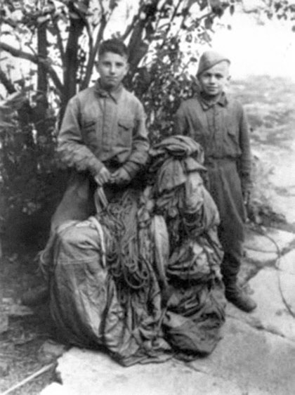 Иллюстрация к книге — НКВД и СМЕРШ против Абвера и РСХА [i_048.jpg]