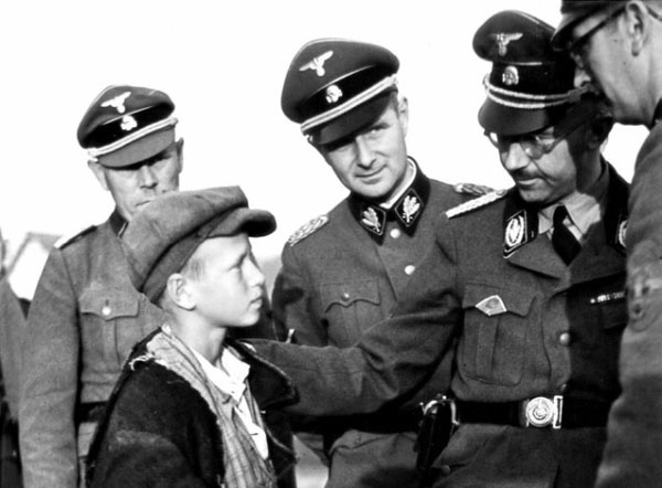 Иллюстрация к книге — НКВД и СМЕРШ против Абвера и РСХА [i_049.jpg]