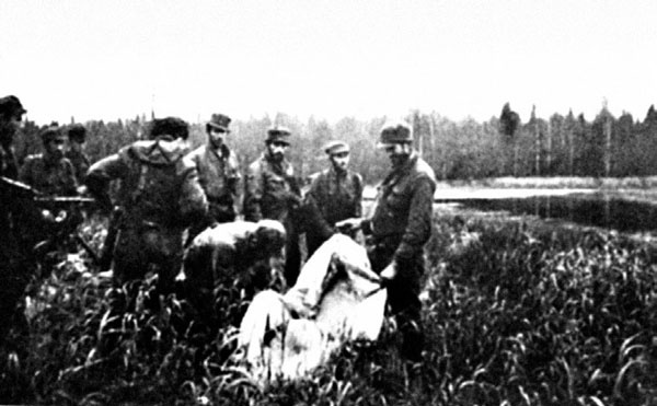 Иллюстрация к книге — НКВД и СМЕРШ против Абвера и РСХА [i_052.jpg]