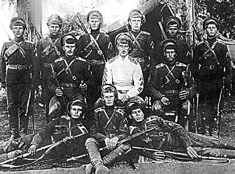 Иллюстрация к книге — Россия в огне Гражданской войны: подлинная история самой страшной братоубийственной войны [i_020.jpg]