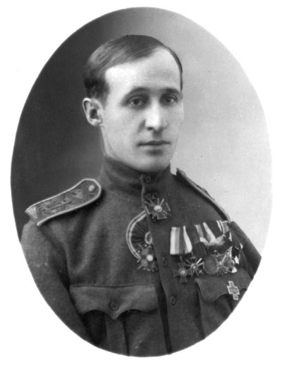 Иллюстрация к книге — Россия в огне Гражданской войны: подлинная история самой страшной братоубийственной войны [i_024.jpg]