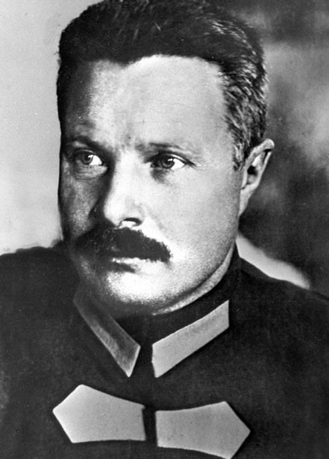 Иллюстрация к книге — Россия в огне Гражданской войны: подлинная история самой страшной братоубийственной войны [i_026.jpg]