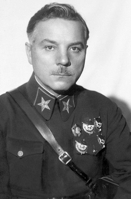 Иллюстрация к книге — Россия в огне Гражданской войны: подлинная история самой страшной братоубийственной войны [i_049.jpg]