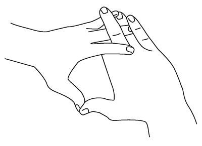 Иллюстрация к книге — 5 минут йоги не вставая с кровати. Для каждой женщины в любом возрасте [i_079.jpg]