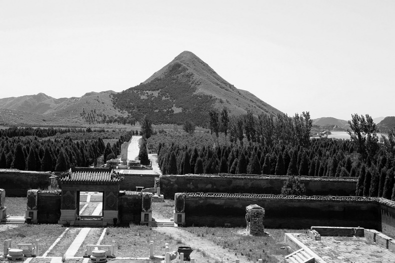 Иллюстрация к книге — Как было на самом деле. Последний путь святого семейства [i_005.jpg]