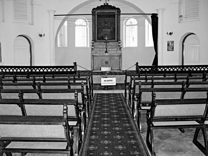 Иллюстрация к книге — Как было на самом деле. Последний путь святого семейства [i_184.jpg]