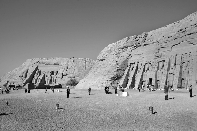 Иллюстрация к книге — Как было на самом деле. Последний путь святого семейства [i_208.jpg]