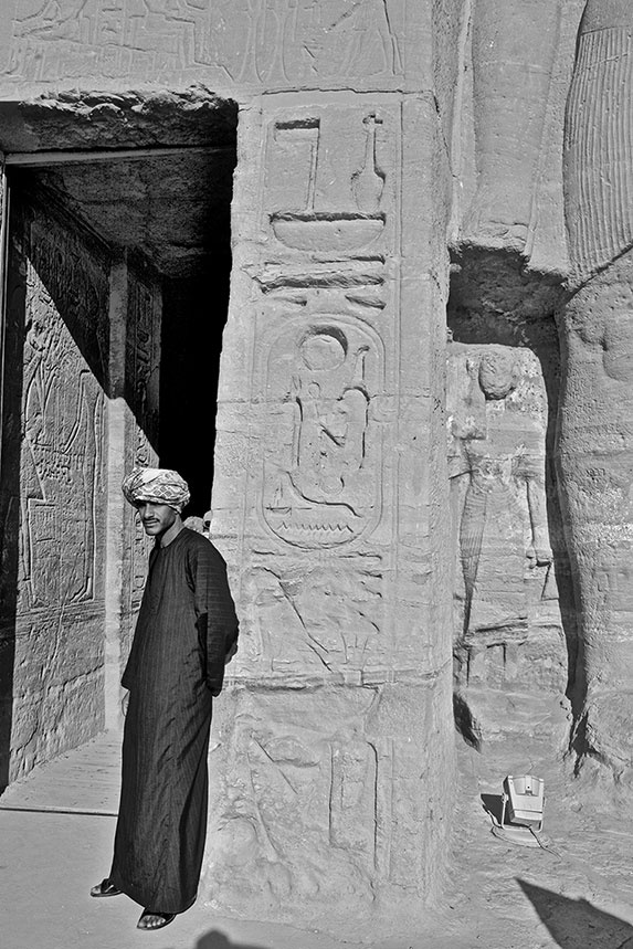 Иллюстрация к книге — Как было на самом деле. Последний путь святого семейства [i_262.jpg]