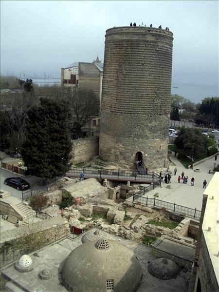 Иллюстрация к книге — Лаврентий Берия. Кровавый прагматик [i_009.jpg]