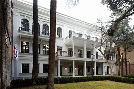 Иллюстрация к книге — Лаврентий Берия. Кровавый прагматик [i_033.jpg]