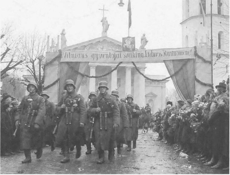 Иллюстрация к книге — Прибалтика. Война без правил (1939-1945) [i_004.jpg]