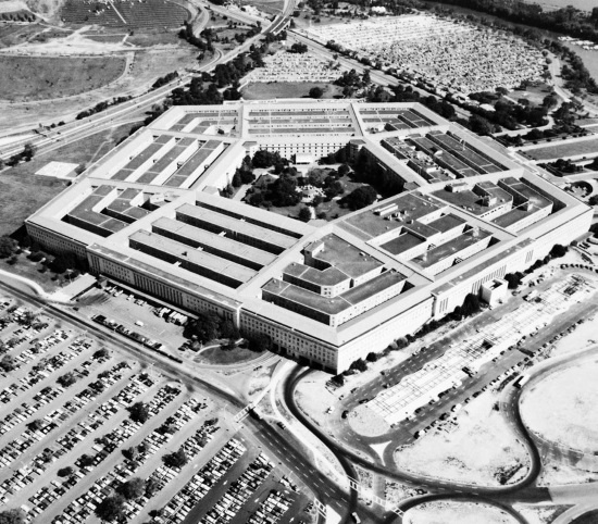 Иллюстрация к книге — Тайны человека [i_018.jpg]