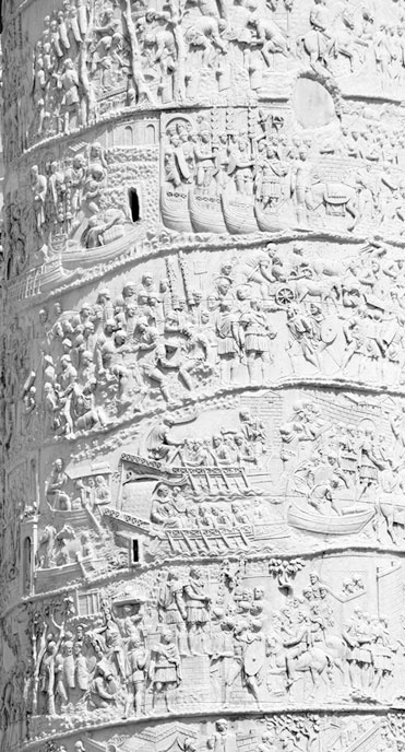 Иллюстрация к книге — Мост через бездну. Книга 1. Комментарий к античности [i_027.jpg]