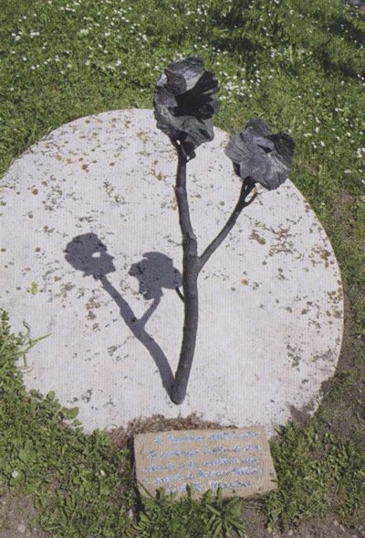 Иллюстрация к книге — Мост через бездну. Книга 4 [i_007.jpg]