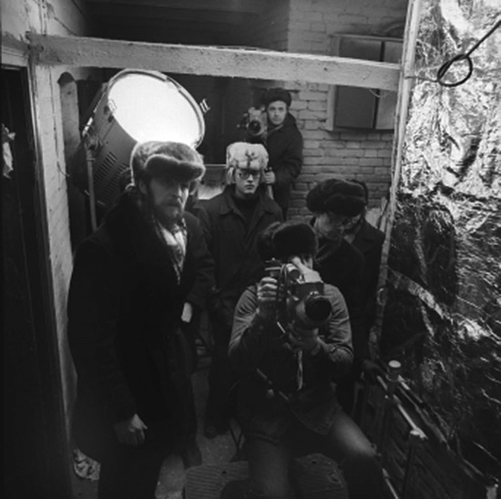 Иллюстрация к книге — Лопухи и лебеда [i_029.jpg]