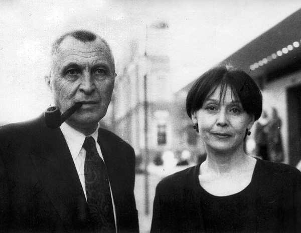 Иллюстрация к книге — Лопухи и лебеда [i_037.jpg]