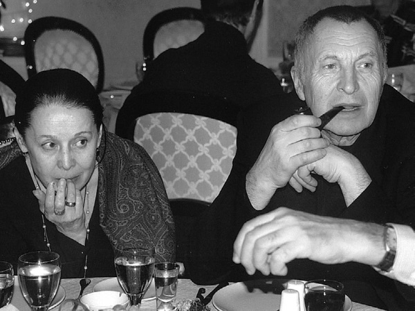 Иллюстрация к книге — Лопухи и лебеда [i_041.jpg]