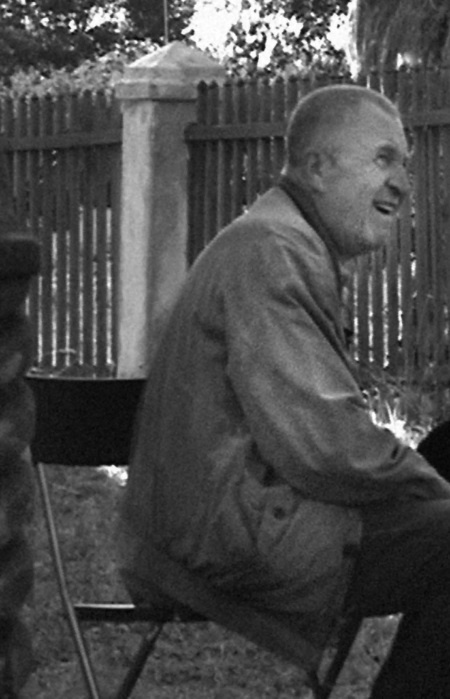 Иллюстрация к книге — Лопухи и лебеда [i_054.jpg]