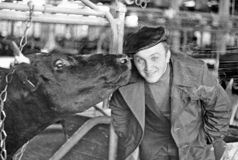 Иллюстрация к книге — Отец мой шахтер (сборник) [i_015.jpg]