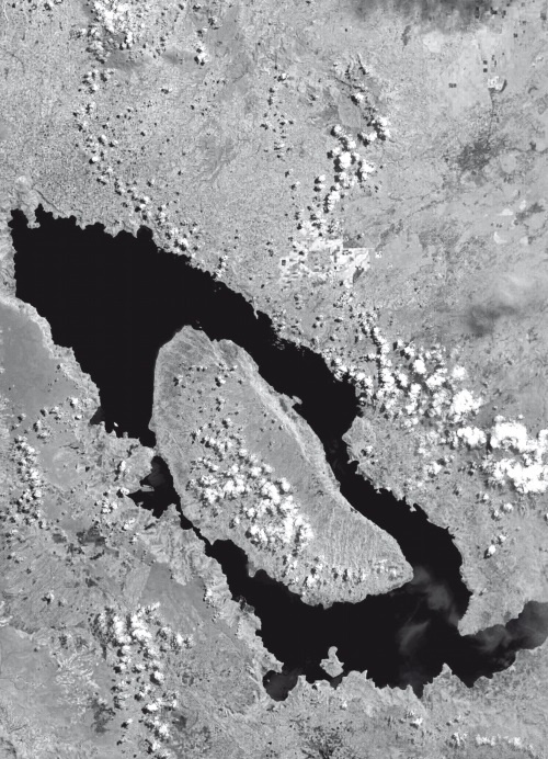 Иллюстрация к книге — Тайны Земли [i_018.jpg]