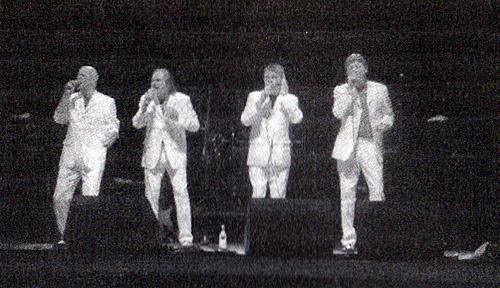 Иллюстрация к книге — Никогда не говори, что умрешь [i_027.jpg]