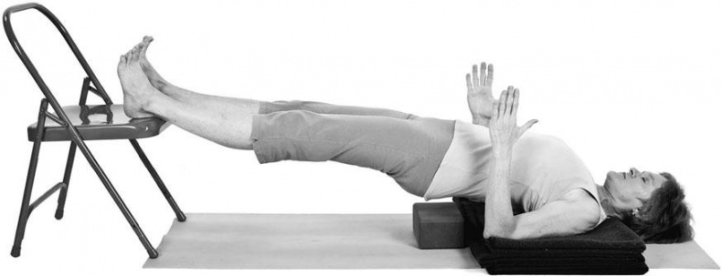 Иллюстрация к книге — Йога при остеопорозе [_309.jpg]