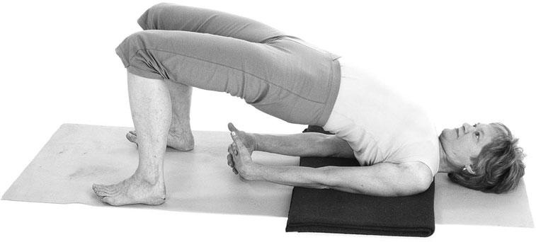 Иллюстрация к книге — Йога при остеопорозе [_65.jpg]