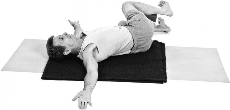 Иллюстрация к книге — Йога при остеопорозе [_79.jpg]