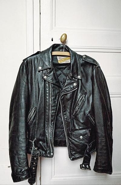 Иллюстрация к книге — Как почувствовать себя парижанкой, кем бы вы ни были [_15.jpg]