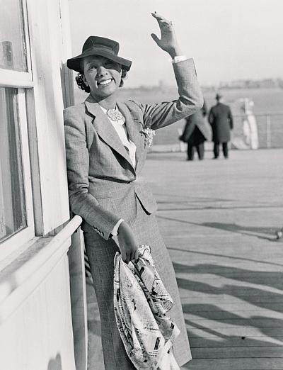 Иллюстрация к книге — Как почувствовать себя парижанкой, кем бы вы ни были [_5.jpg]