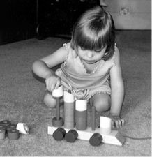 Иллюстрация к книге — Обучение моторным навыкам детей с ДЦП. Пособие для родителей и профессионалов [i_013.jpg]