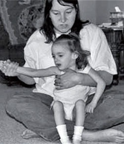 Иллюстрация к книге — Обучение моторным навыкам детей с ДЦП. Пособие для родителей и профессионалов [i_035.jpg]