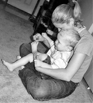 Иллюстрация к книге — Обучение моторным навыкам детей с ДЦП. Пособие для родителей и профессионалов [i_053.jpg]