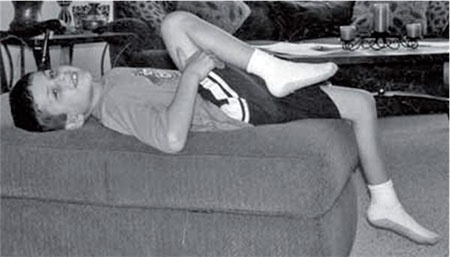 Иллюстрация к книге — Обучение моторным навыкам детей с ДЦП. Пособие для родителей и профессионалов [i_056.jpg]