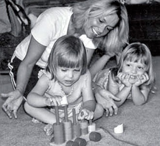 Иллюстрация к книге — Обучение моторным навыкам детей с ДЦП. Пособие для родителей и профессионалов [i_114.jpg]