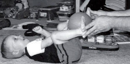 Иллюстрация к книге — Обучение моторным навыкам детей с ДЦП. Пособие для родителей и профессионалов [i_155.jpg]