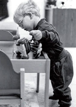 Иллюстрация к книге — Обучение моторным навыкам детей с ДЦП. Пособие для родителей и профессионалов [i_188.jpg]