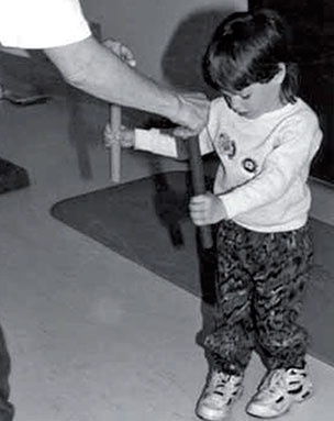 Иллюстрация к книге — Обучение моторным навыкам детей с ДЦП. Пособие для родителей и профессионалов [i_204.jpg]