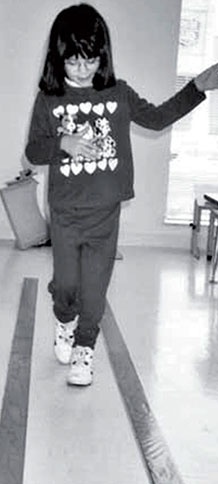 Иллюстрация к книге — Обучение моторным навыкам детей с ДЦП. Пособие для родителей и профессионалов [i_245.jpg]