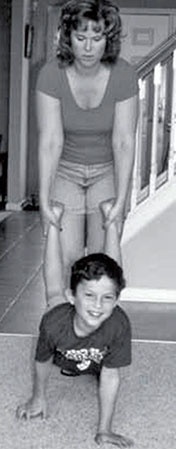 Иллюстрация к книге — Обучение моторным навыкам детей с ДЦП. Пособие для родителей и профессионалов [i_251.jpg]