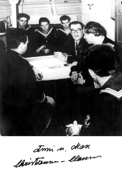 Иллюстрация к книге — Маркус Вольф. "Человек без лица" из Штази [_07.jpg]