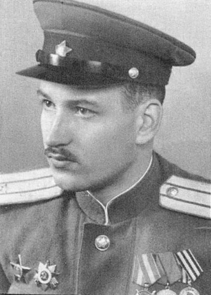 Иллюстрация к книге — Правда о штрафбатах. Как офицерский штрафбат дошел до Берлина [i_032.jpg]