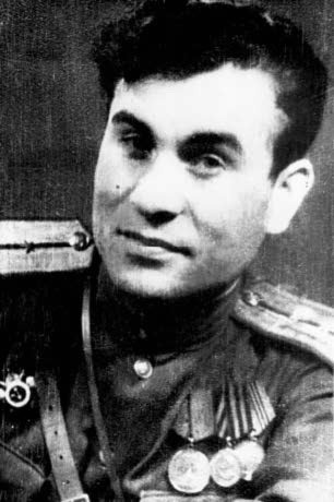 Иллюстрация к книге — Правда о штрафбатах. Как офицерский штрафбат дошел до Берлина [i_096.jpg]